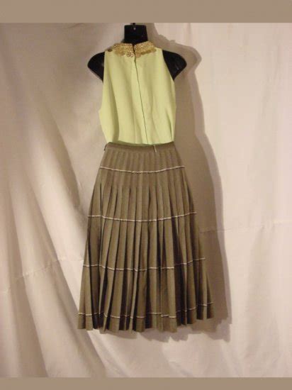 Skirt Reversible Green Pleated Skirt Plaid 1960s Vintage 59