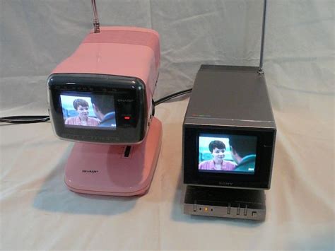 Sony Model Kv 4000 Miniature Color Television 1980