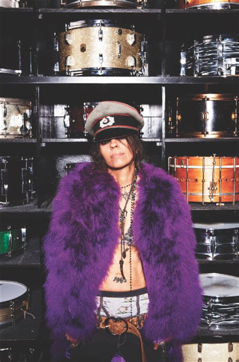 rock icon linda perry reflects on her killer career and its rad future