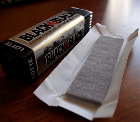 Tasty Japan Lotte Black Black Chewing Gum ロッテ ブラックブラック ガム