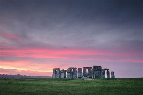 stonehenge archaeologists debunk  research  origins  megalith