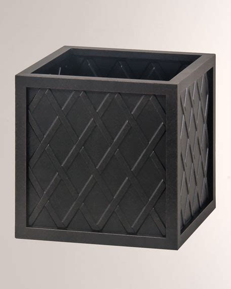 hanamint lattice outdoor  small square planter box