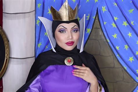 Follow This Evil Queen Makeup Tutorial And You’ll Be The Fairest Of