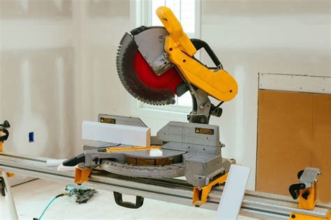 8 Best 10 Inch Miter Saws [in 2022] Reviews And Ultimate Buying Guide