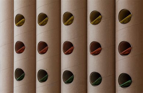 Brooks Scarpa Recycles Cardboard Tubes And Paper For Los