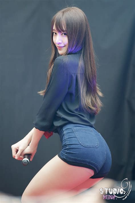 10 Female Idols With The Most Bootylicious Butts