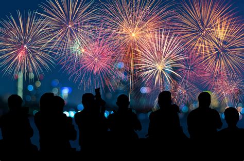 fireworks celebration divi  calendar