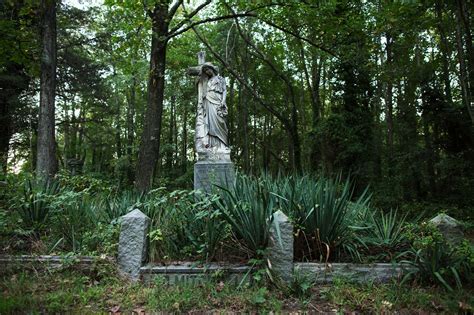 opinion why slaves graves matter the new york times