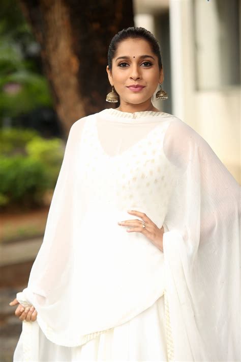 Beauty Galore Hd Rashmi Gautam Super Cute In White Dress