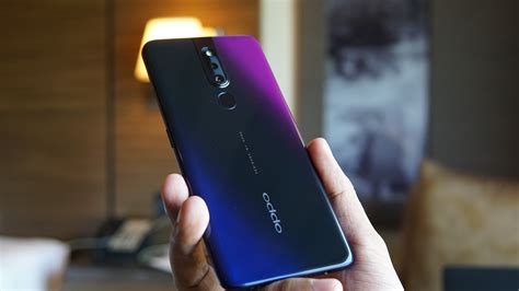 oppo  pro    panoramic screen mp rear camera  mp front shooter launched