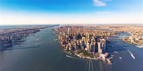 aerial view   manhattan  york city skyview