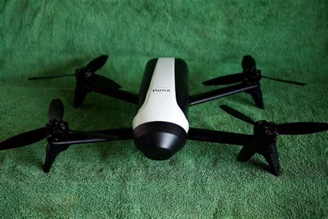 parrot bebop  quadcopter drone  mp flight camera  original case cameras equipment