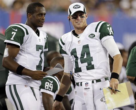 New York Jets Qb Geno Smith Runs Out The Back Of The Endzone Jacoby