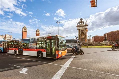barcelona hola barcelona travel card voor openbaar vervoer getyourguide