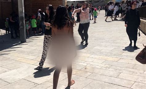 Israeli Woman Detained After Streaking At Western Wall Jewish News