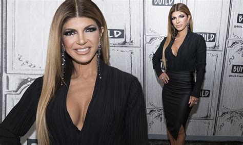 Rhonj Star Teresa Giudice Flashes Cleavage In Nyc Daily Mail Online