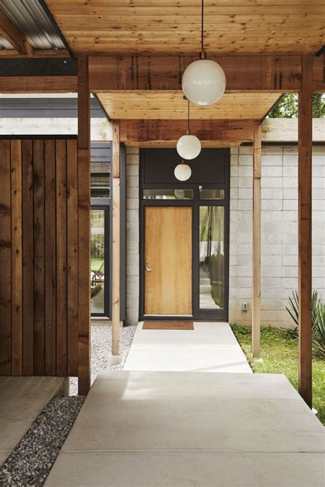 photo       taught designer builds  midcentury inspired ranch house exterior