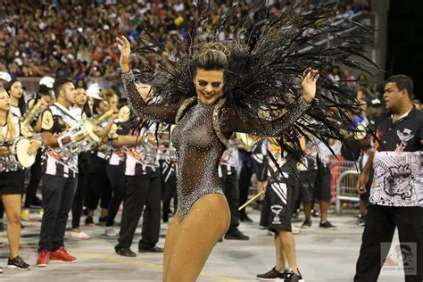 carnaval de sao paulo  viajando en brasil