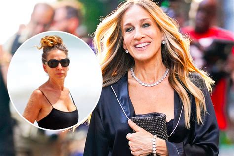 Sarah Jessica Parker Shows Incredible Curves In Black