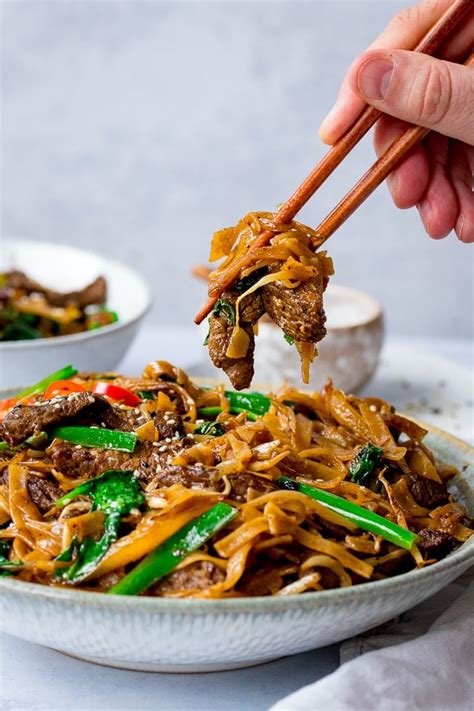 beef chow fun with extra veggies nicky s kitchen sanctuary
