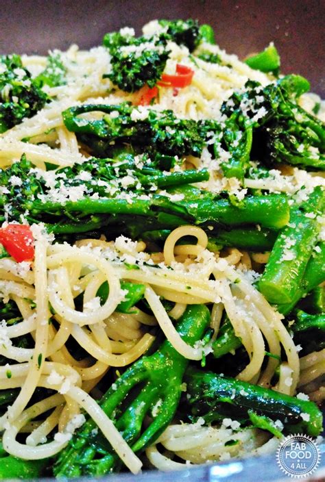 tenderstem broccoli chilli  garlic spaghetti fab food