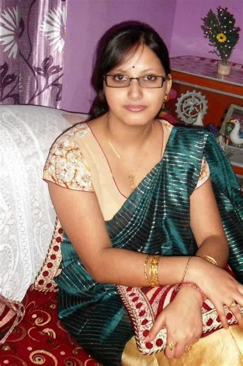 sexy indian bhabhi hot images damn sexy