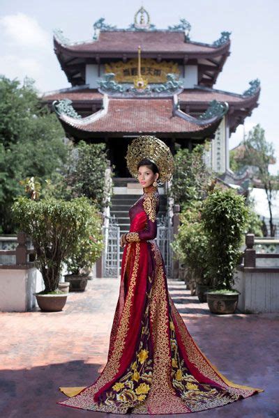 Vietnam National Costume Miss Universe 2013 Miss