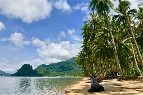 padang op sumatra indonesie backpackeninazienl