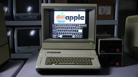 apple aficionado   million dollar vintage computer collection   york times