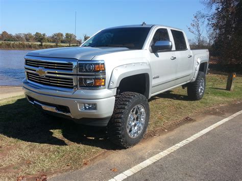 lifted silver lifted chevrolet silverado truck chevrolet lifted trucks chevy pinterest