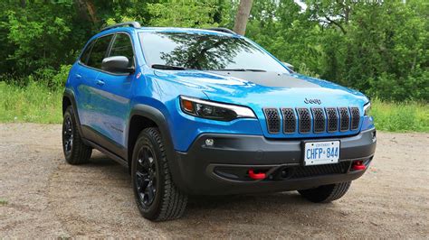 tires    jeep cherokee trailhawk