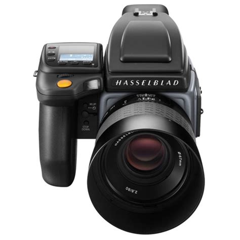 hasselblad hd  medium format camera park cameras