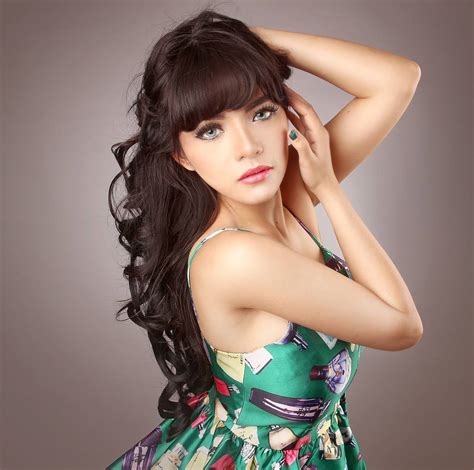 Foto Dj Dinar Candy Terbaru Yang Bikin Gagal Fokus Model Sexy Indonesia