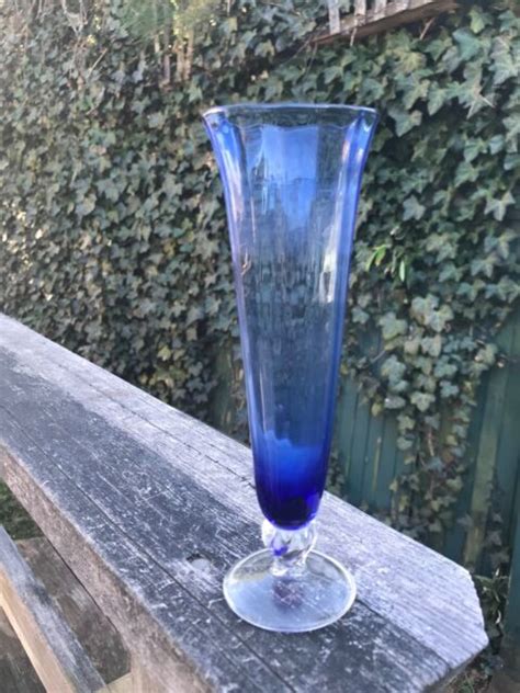 8 Vintage Graduated Clear Blue Pressed Glass Fluted Vase Ebay