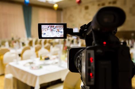 wedding videographer cost  helpful guide lifestyle