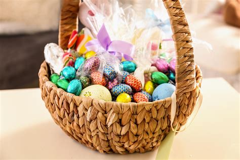 hilarious gift basket ideas  easter day