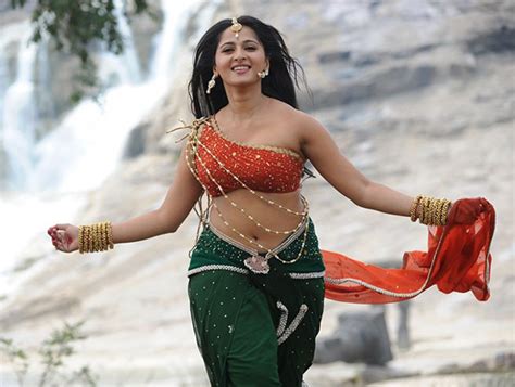 9 interesting facts you didn t know about anushka shetty womenyeah