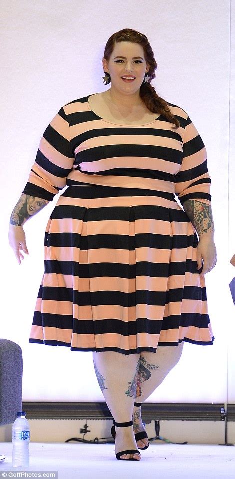 Tess Holliday Takes Catwalk By Storm At Curve Fashion Festival In