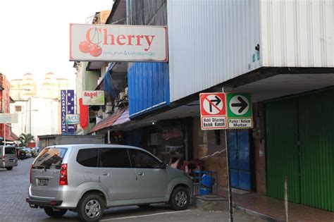cherry massage parlour and spa jakarta100bars nightlife reviews best nightclubs bars and spas