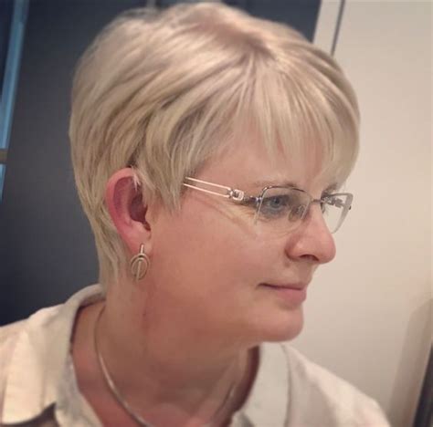 Cute Looking Layered Short Haircut For Older Women With