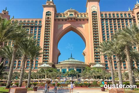 atlantis  palm review    expect   stay
