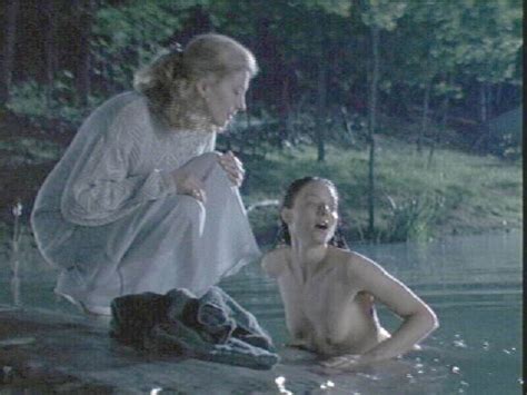 jodie foster naked
