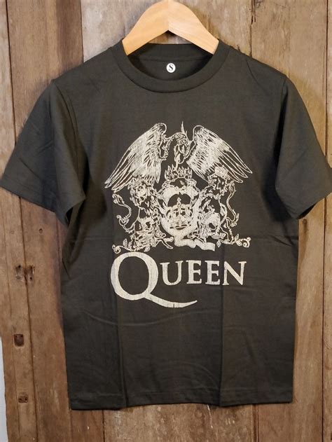 Queen 100 Cotton New Vintage Band T Shirt Vintage Band T Shirts