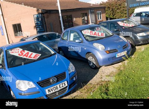 cheap car cars  hand secondhand dodgy car dealers dealer  stock photo  alamy