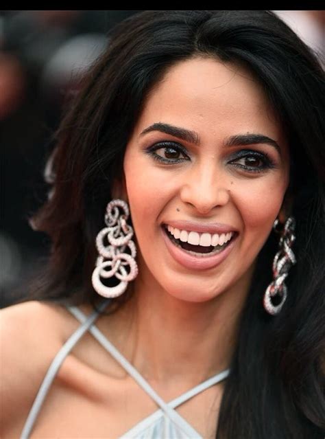 mallika sherawat at cannes film festival 2016 photos images gallery 42082