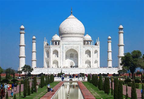 famous landmarks  absolutely stunning   zoom