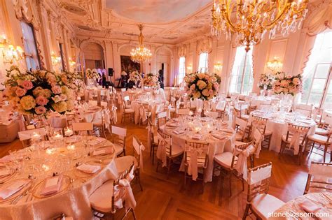newportriwedding stoneblossom gorgeous ballroom rosecliff mansion newport ri flowers