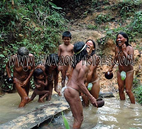 rwanda tribe girl nude