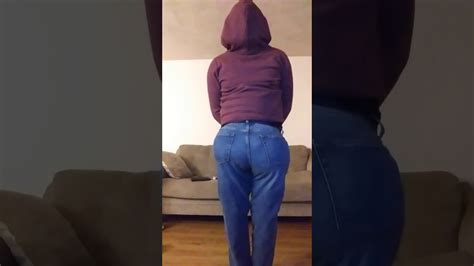 friend shaking her booty youtube