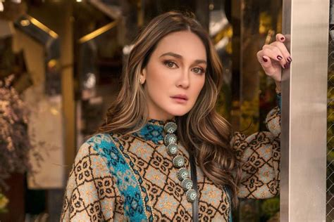 luna maya wanted to commit suicide after sex tape with ariel noah went